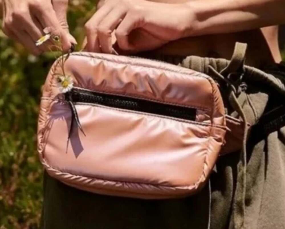Free People Iridescent bum bag belt bag fanny pack shinny pink NEW